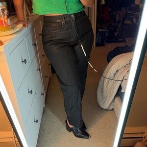 AE Stretch Super High-Waisted Vegan
Leather Ankle Straight Jean